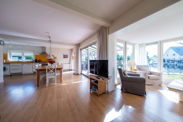 Photo 4 of Plaswijk 13