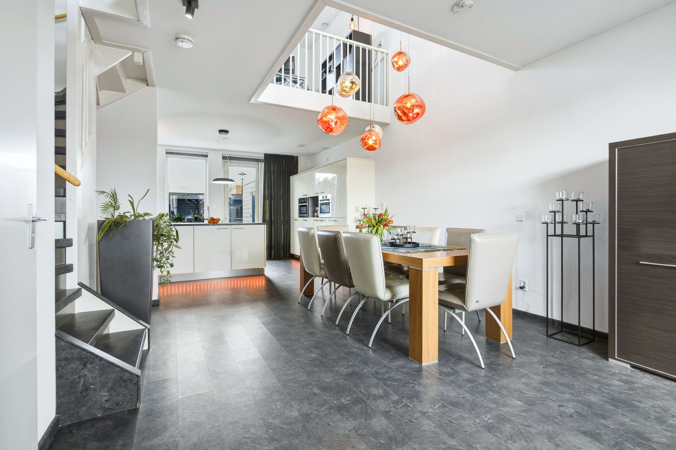 Photo 3 of Frankrijkkade 210