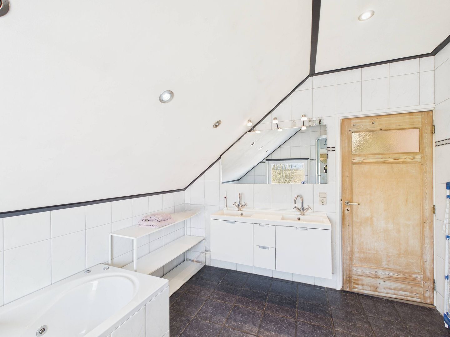 Foto 29 van Groot Cambrondijk 13