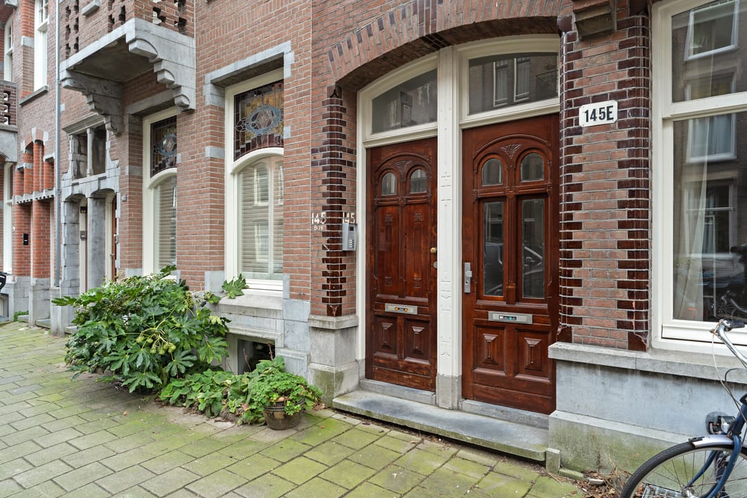 Foto 26 van Valeriusstraat 145-D