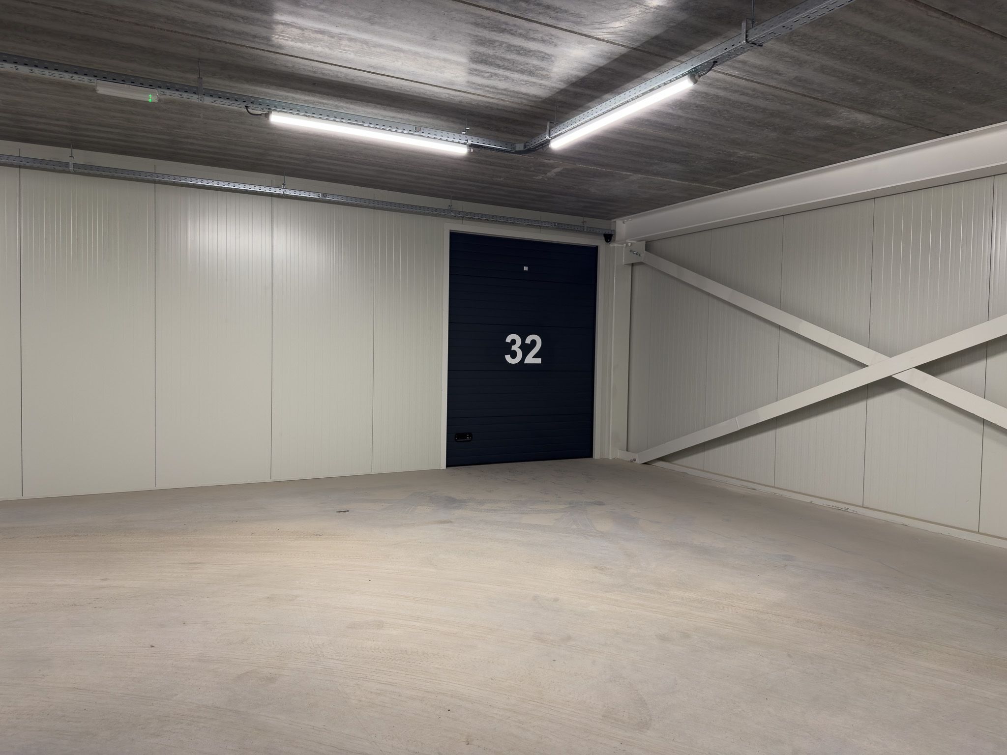 Foto 12 van Steur 42