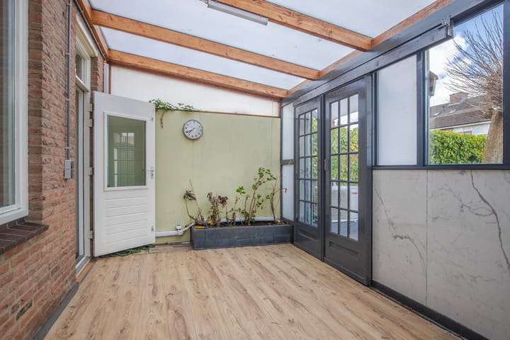 Photo 4 of Arke Noachstraat 11