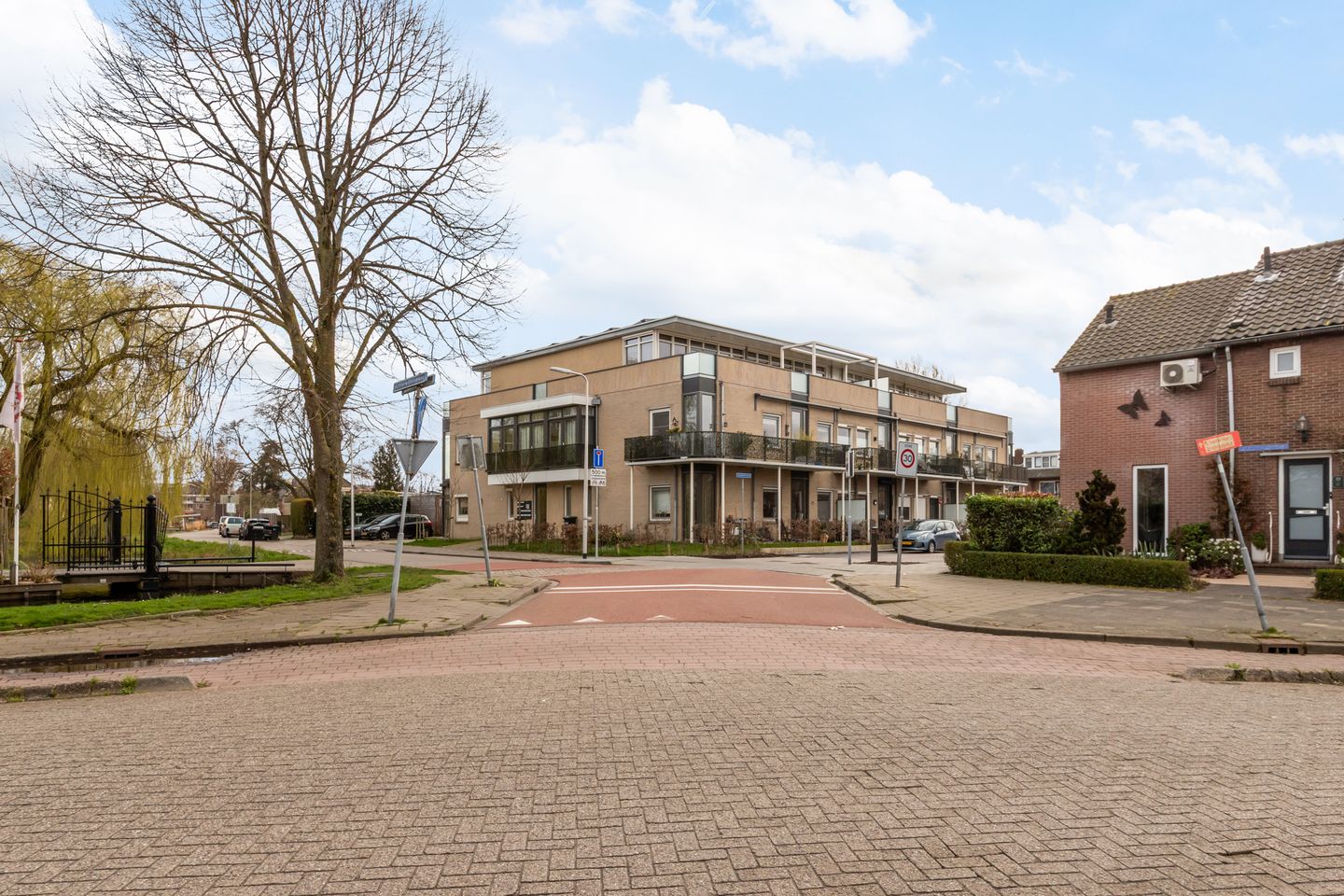 Foto 5 van Achterwillenseweg 22-F