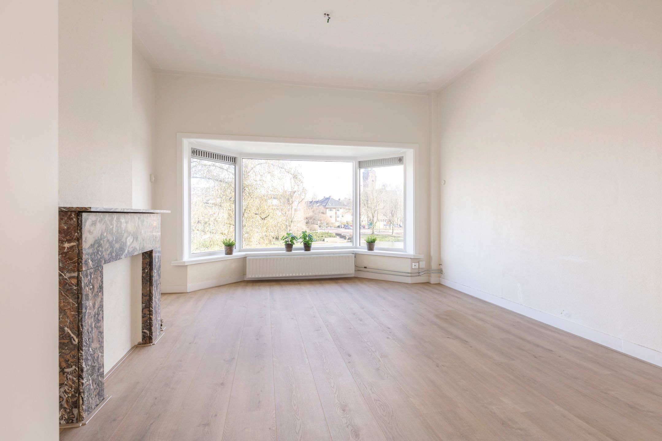 Floresplein 10-B 10 b