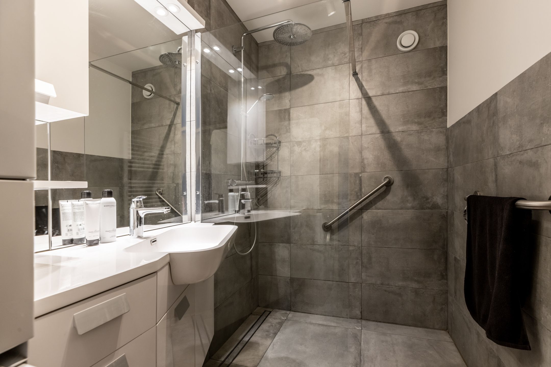 Photo 15 of Van der Horstlaan 20