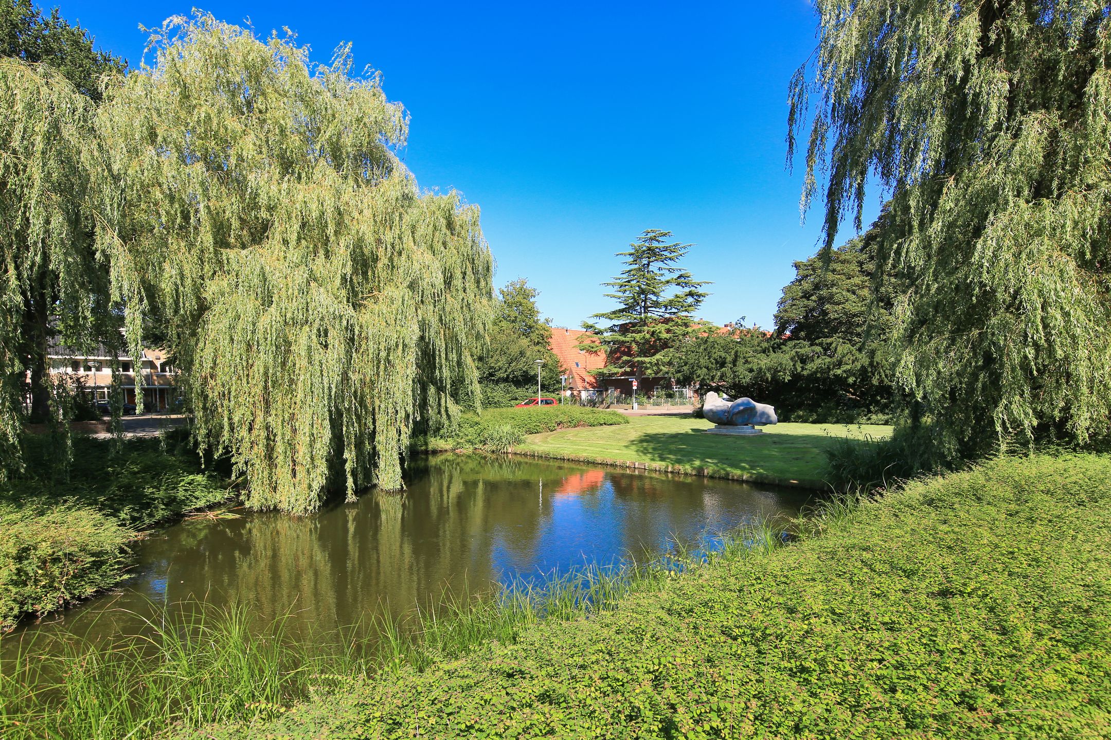 Well-maintained ground floor apartment with spacious detached studio in Randwijck — 40