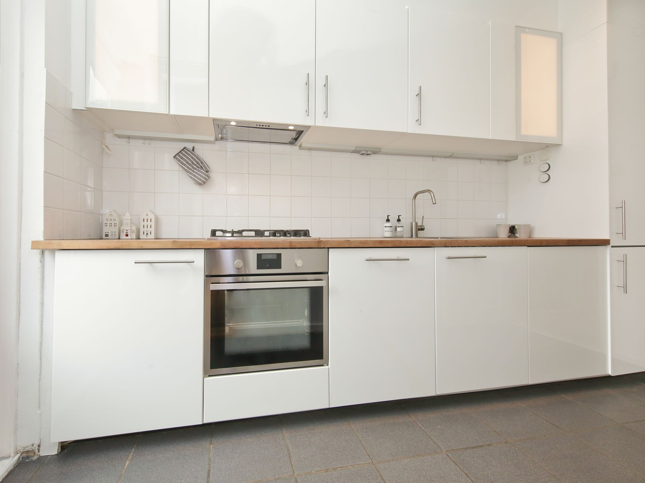 Well-maintained ground floor apartment with spacious detached studio in Randwijck — 20