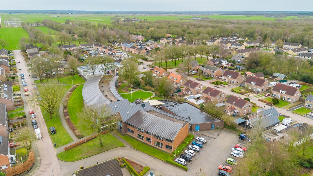 Photo 13 of Bouwkamp 10-18