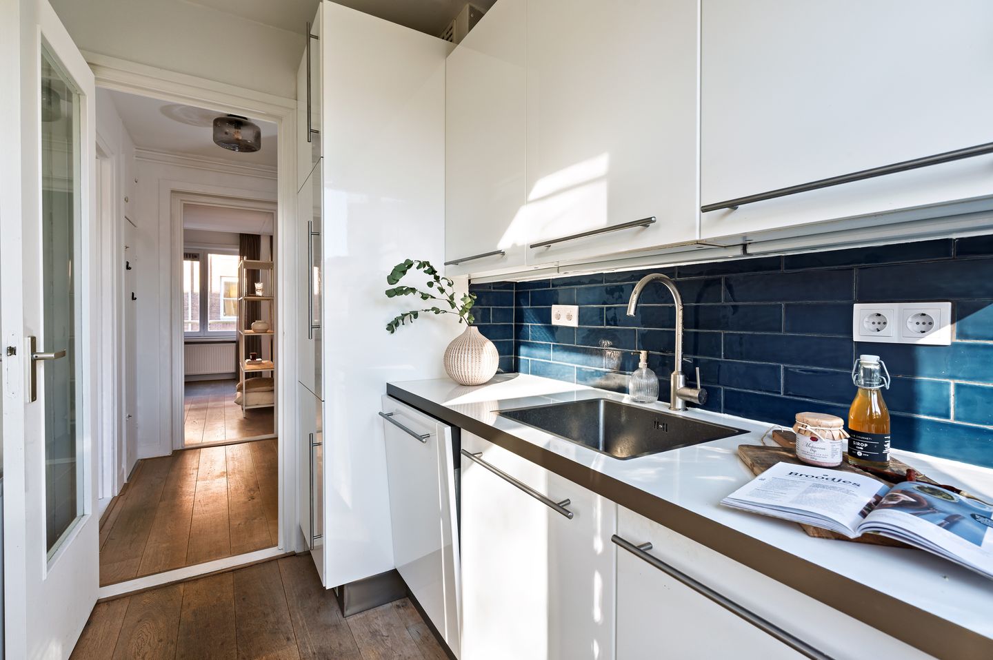 Foto 25 van Burgemeester Tellegenstraat 7-1