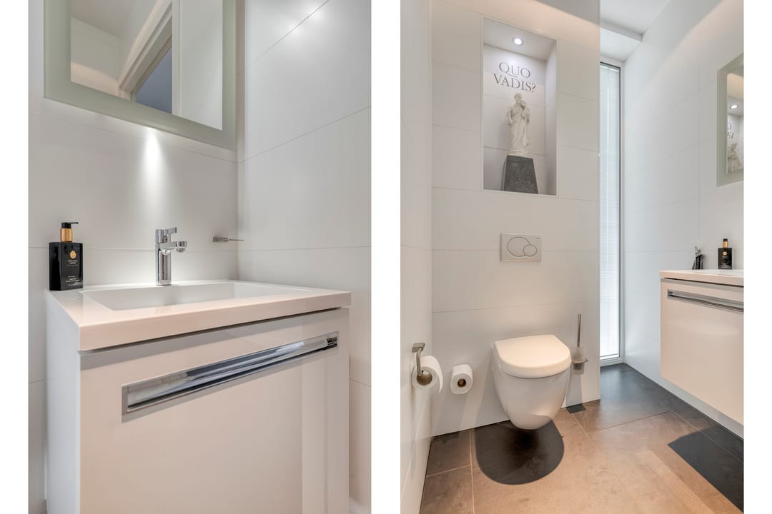 Luxury Detached Villa with Basement, Home Cinema, and Au Pair Accommodation — 40