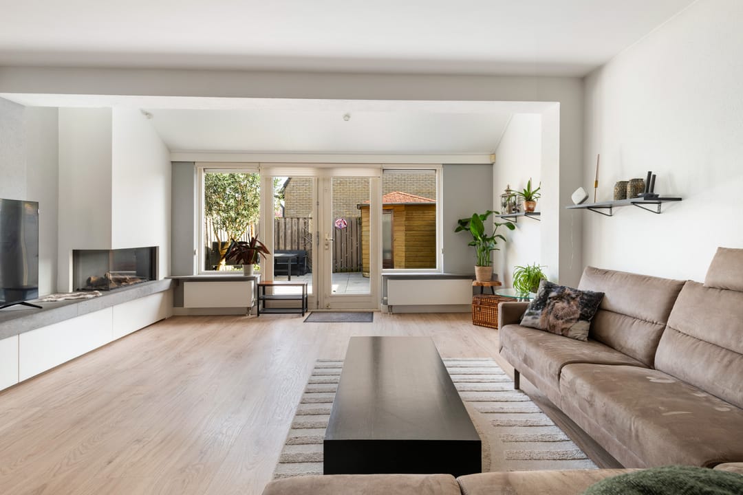 Photo 8 of Sleper 35