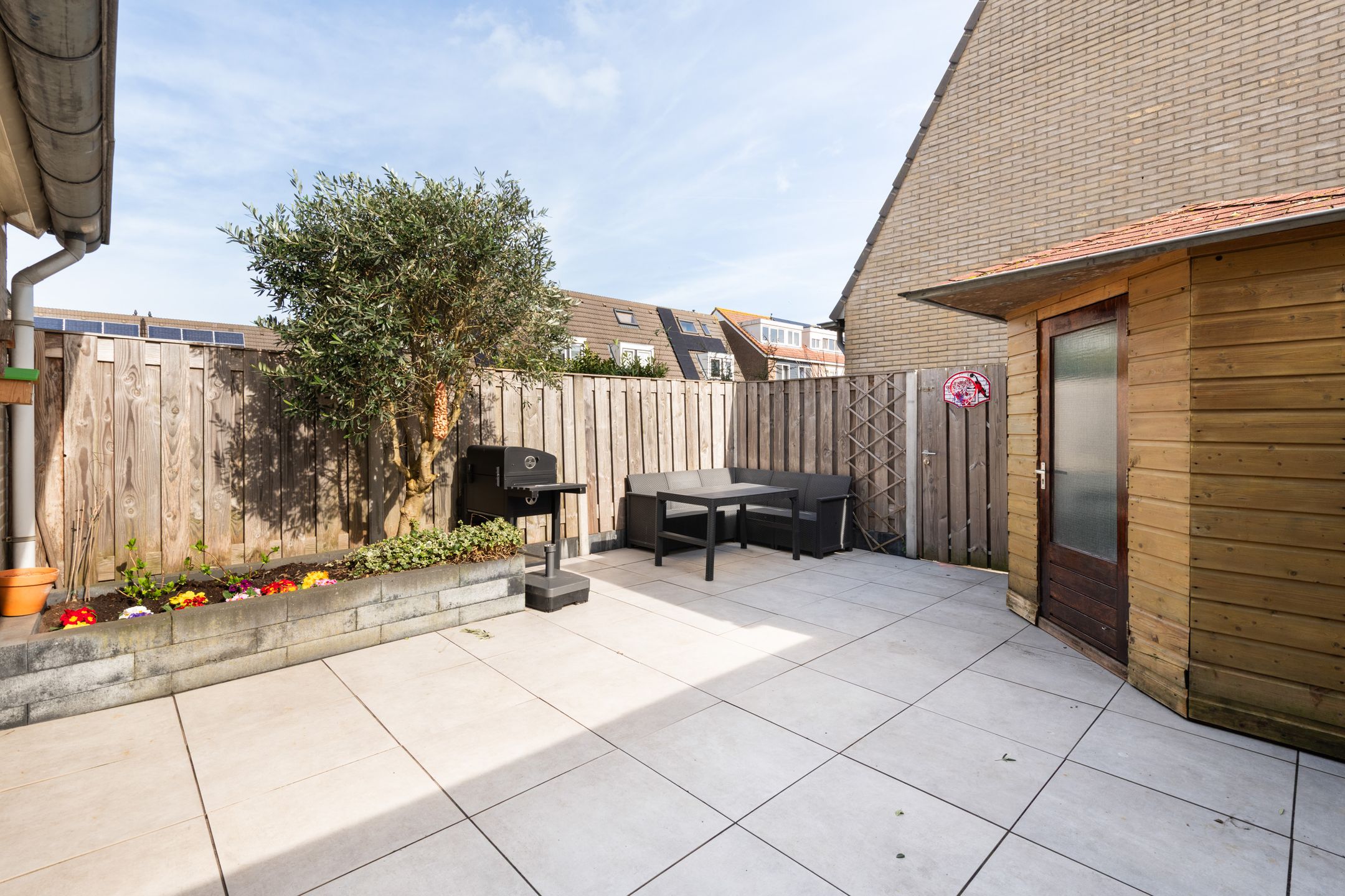 Photo 18 of Sleper 35