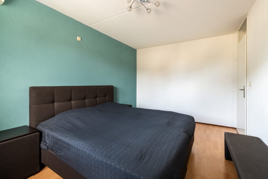 Photo 26 of Sleper 35