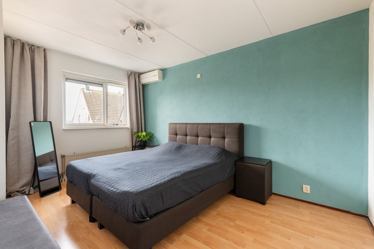 Photo 25 of Sleper 35