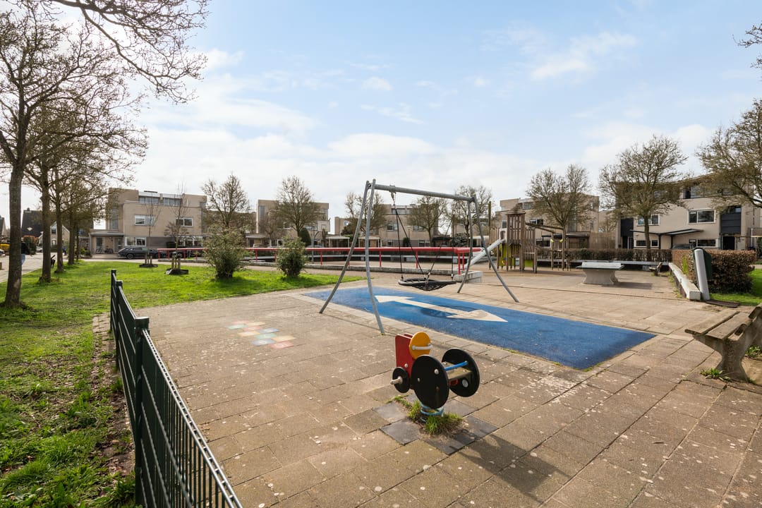 Photo 43 of Sleper 35