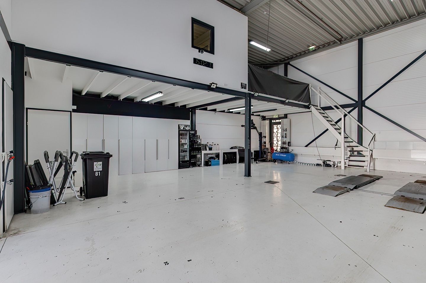 Bekijk foto 5 van Lingewei 81