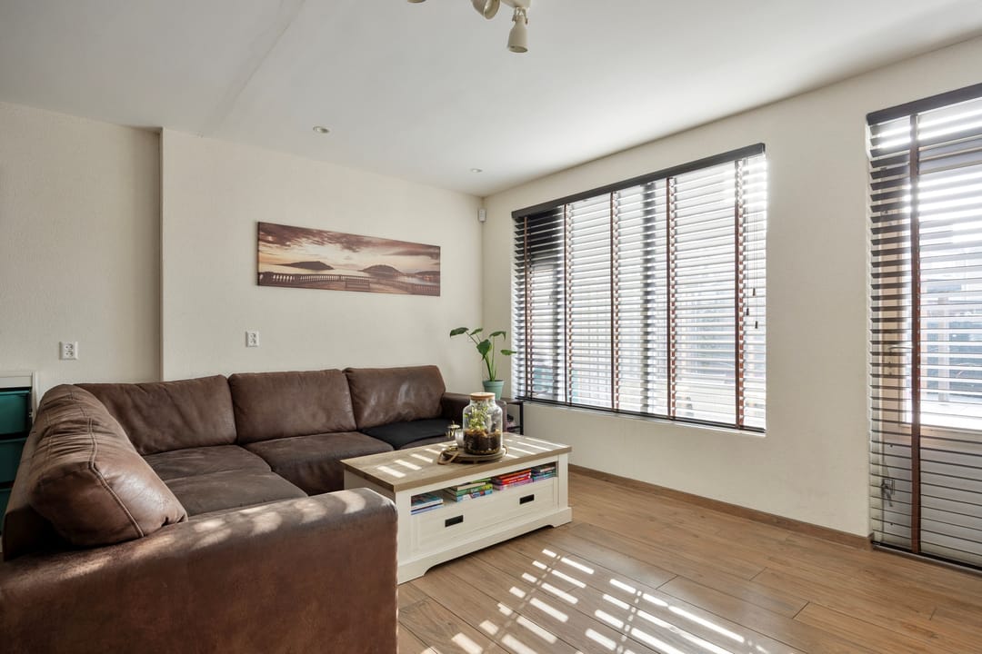 Photo 2 of Hovenierstraat 17