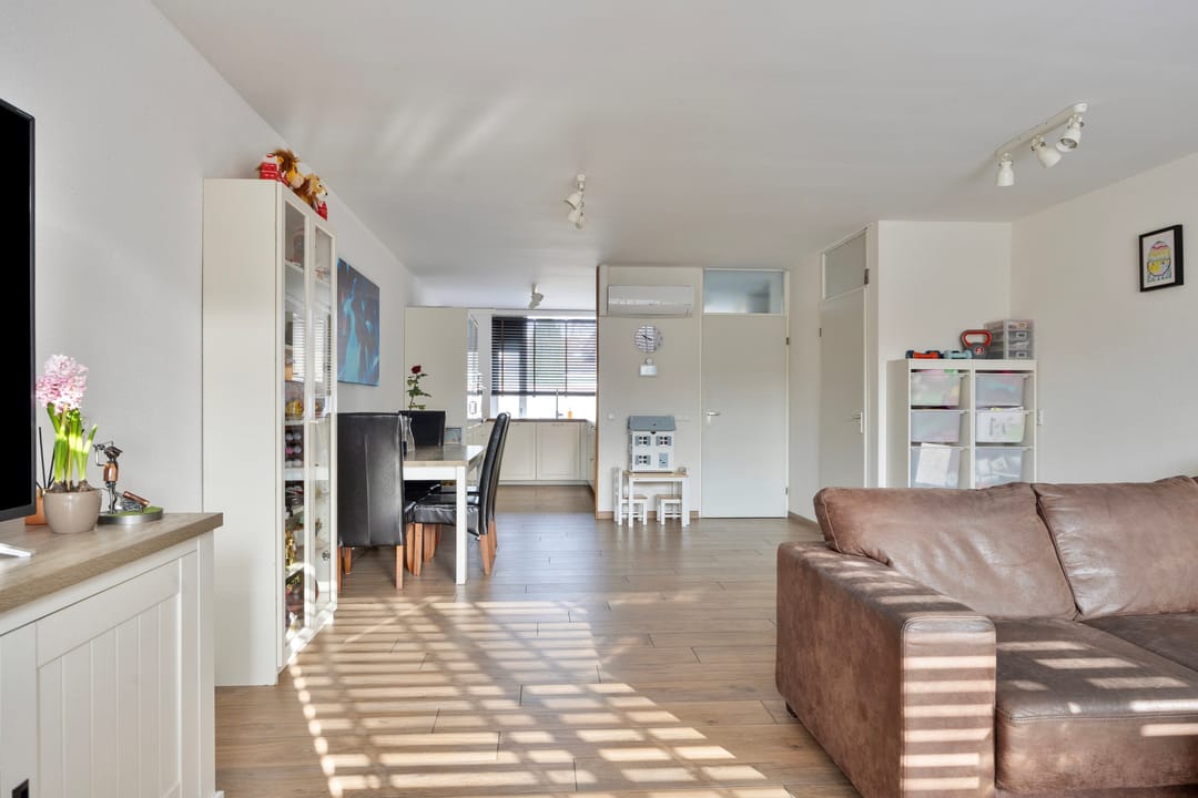 Photo 7 of Hovenierstraat 17