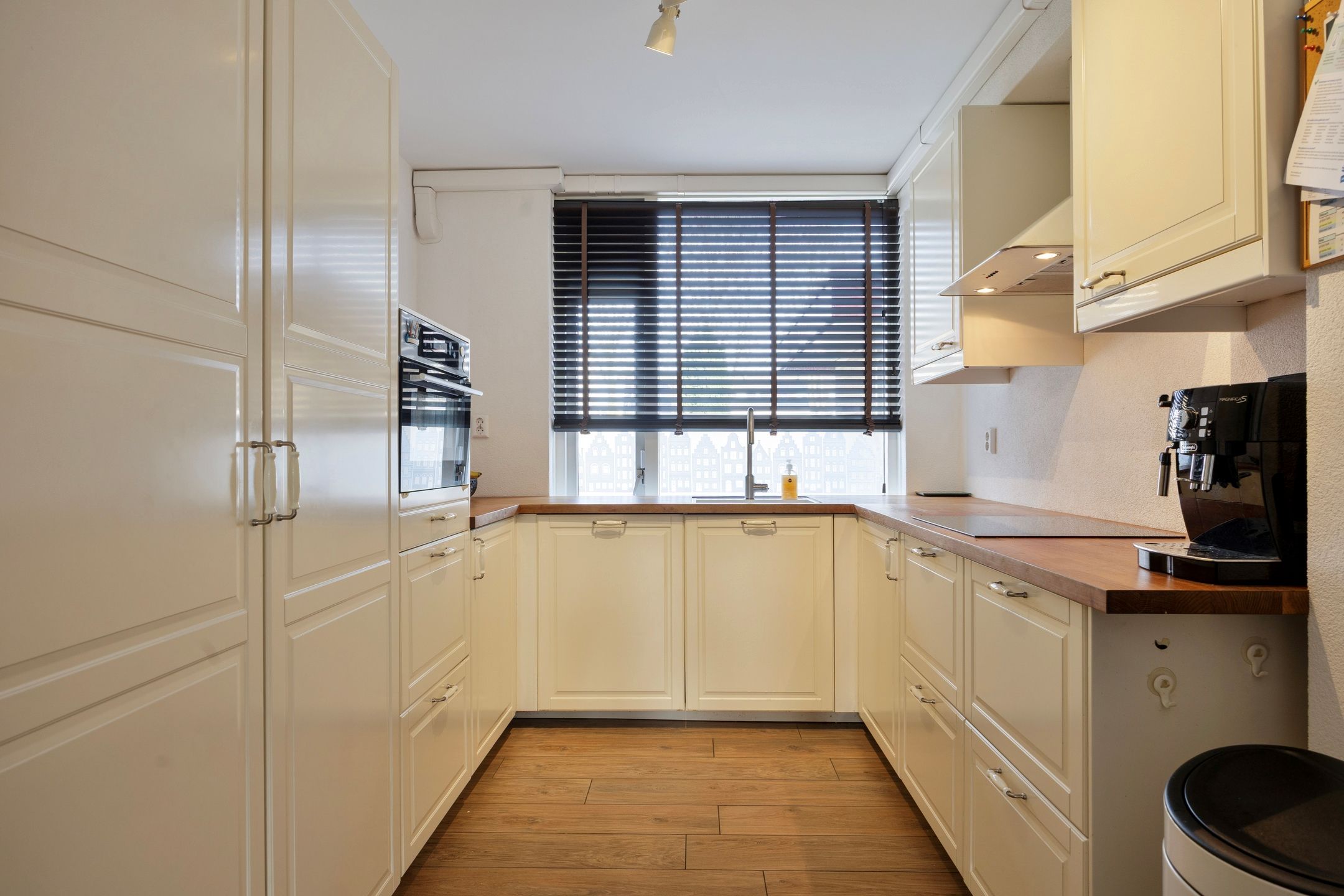 Photo 9 of Hovenierstraat 17