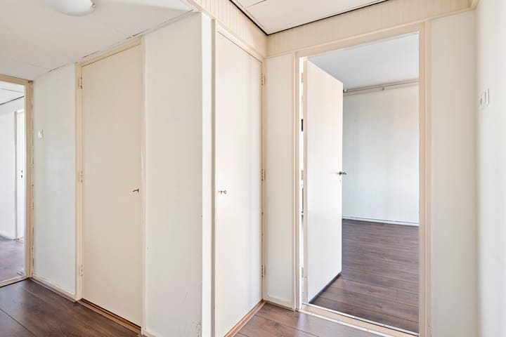 Foto 4 van Looierstraat 2-8C