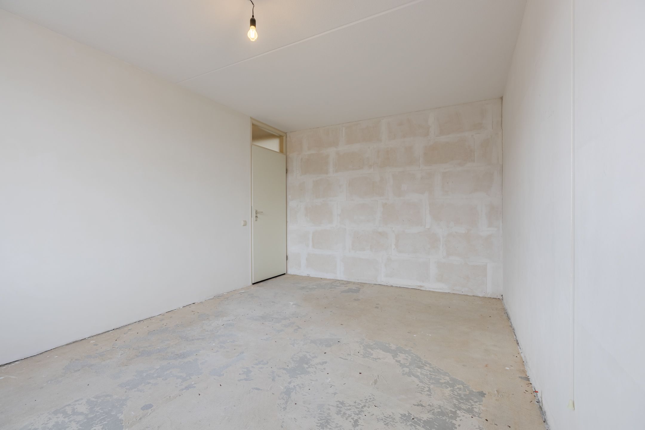 Photo 18 of Van Reesstraat 15
