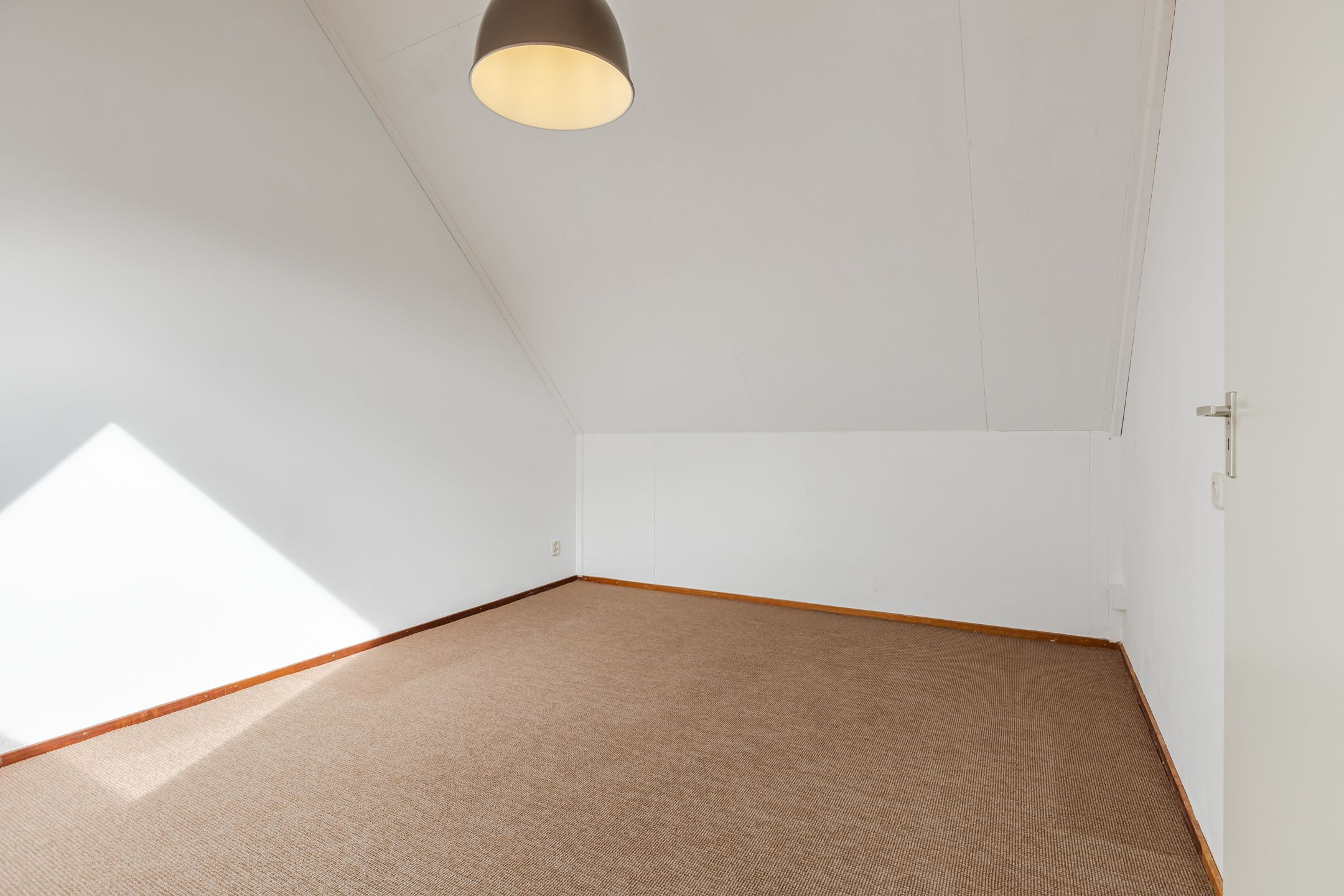 Photo 27 of Van Reesstraat 15
