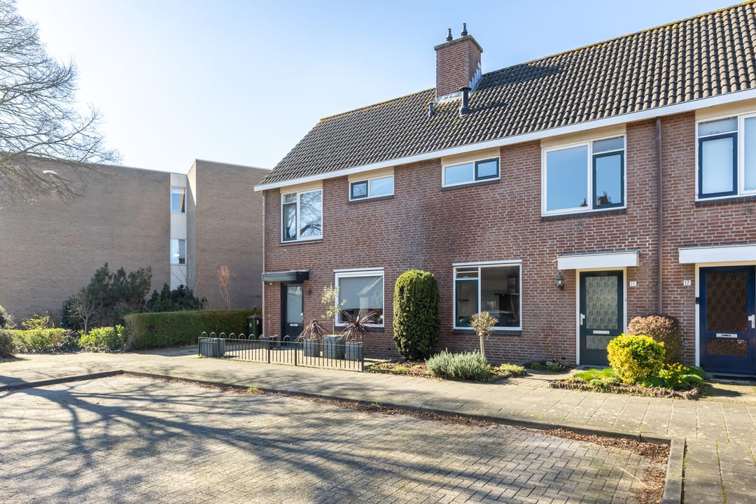 Photo 38 of Van Reesstraat 15
