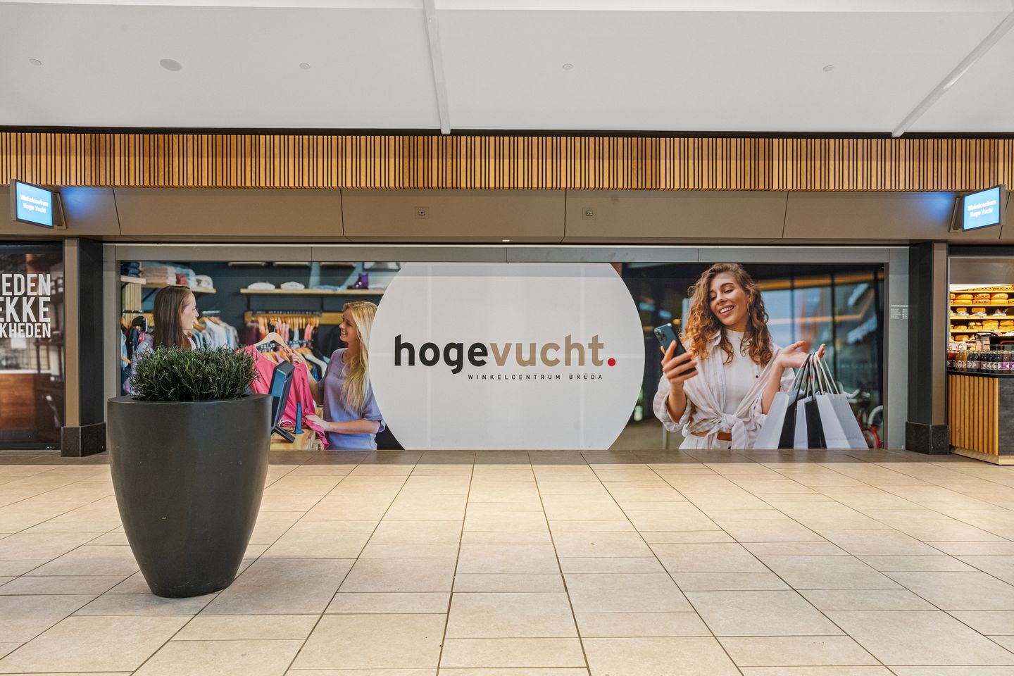 View photo 1 of Moerwijk 5