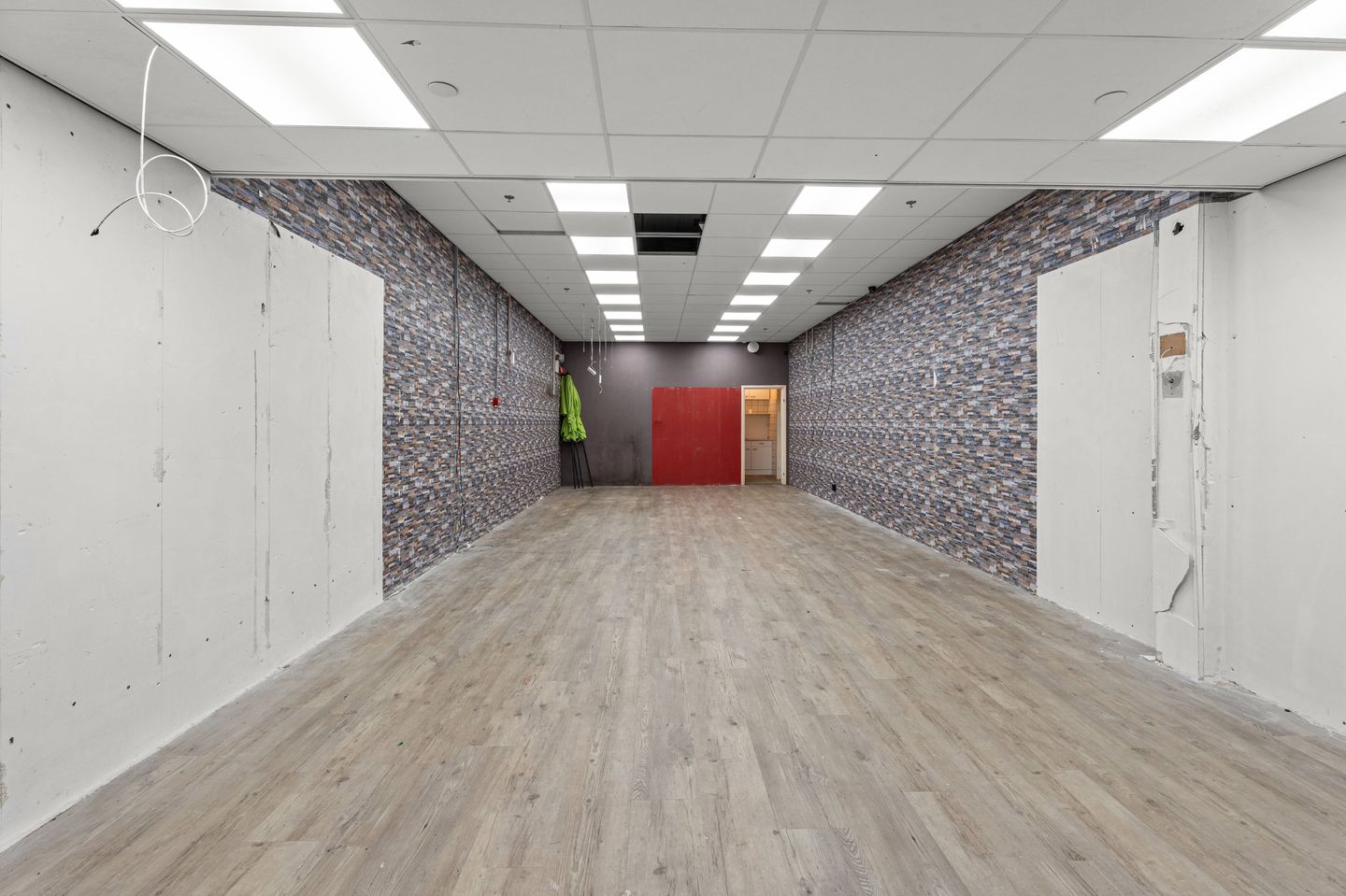 View photo 3 of Moerwijk 14-A