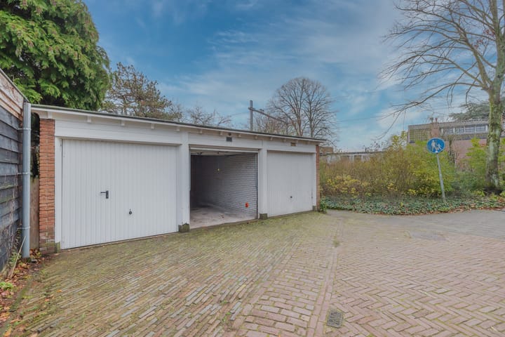 Foto 2 van Ernst Casimirlaan 46-B