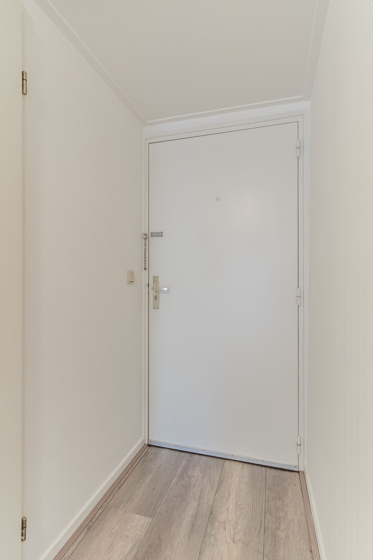 Photo 15 of Heulstraat 19