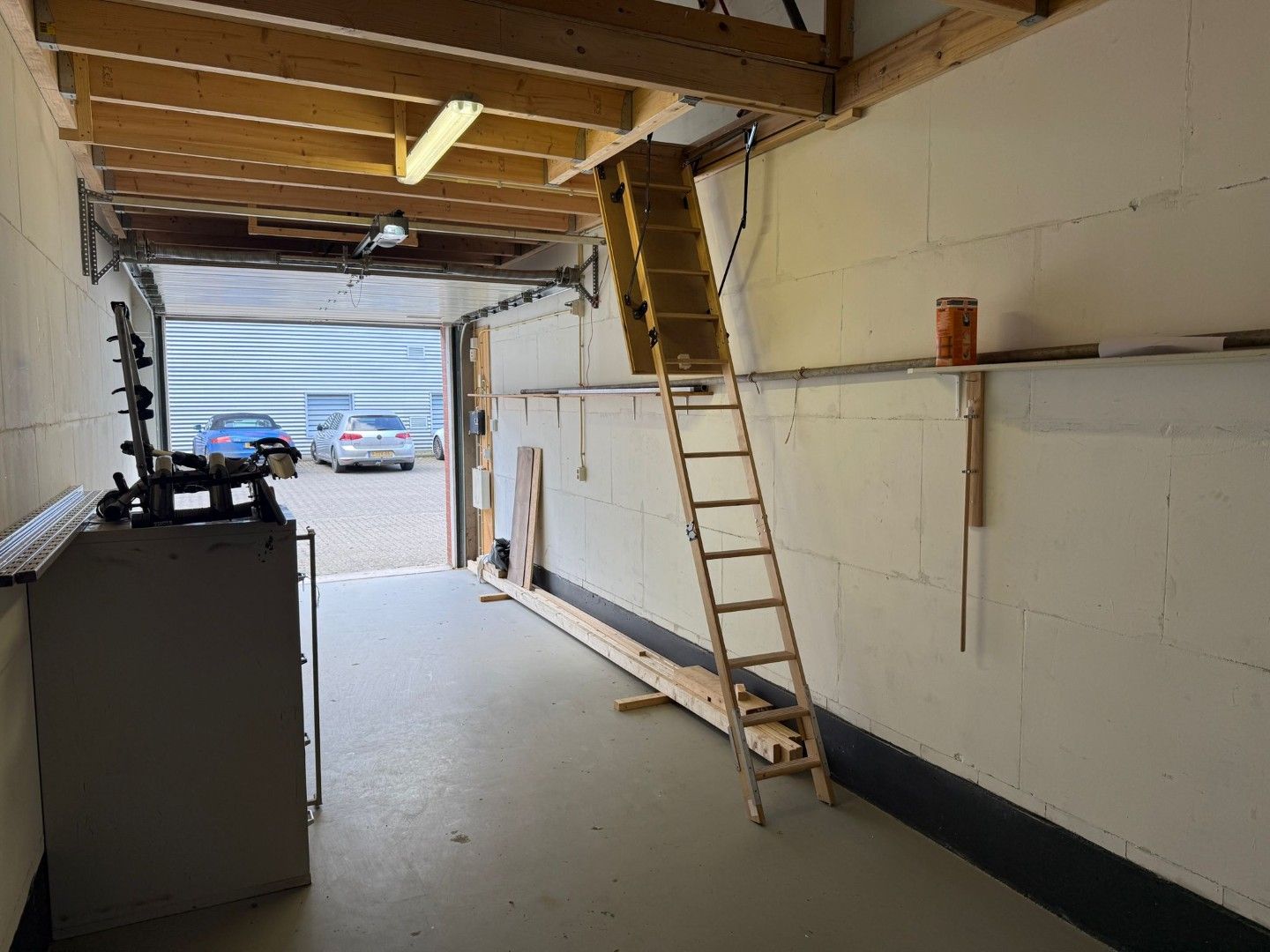 Bekijk foto 4 van Einthovenstraat 41