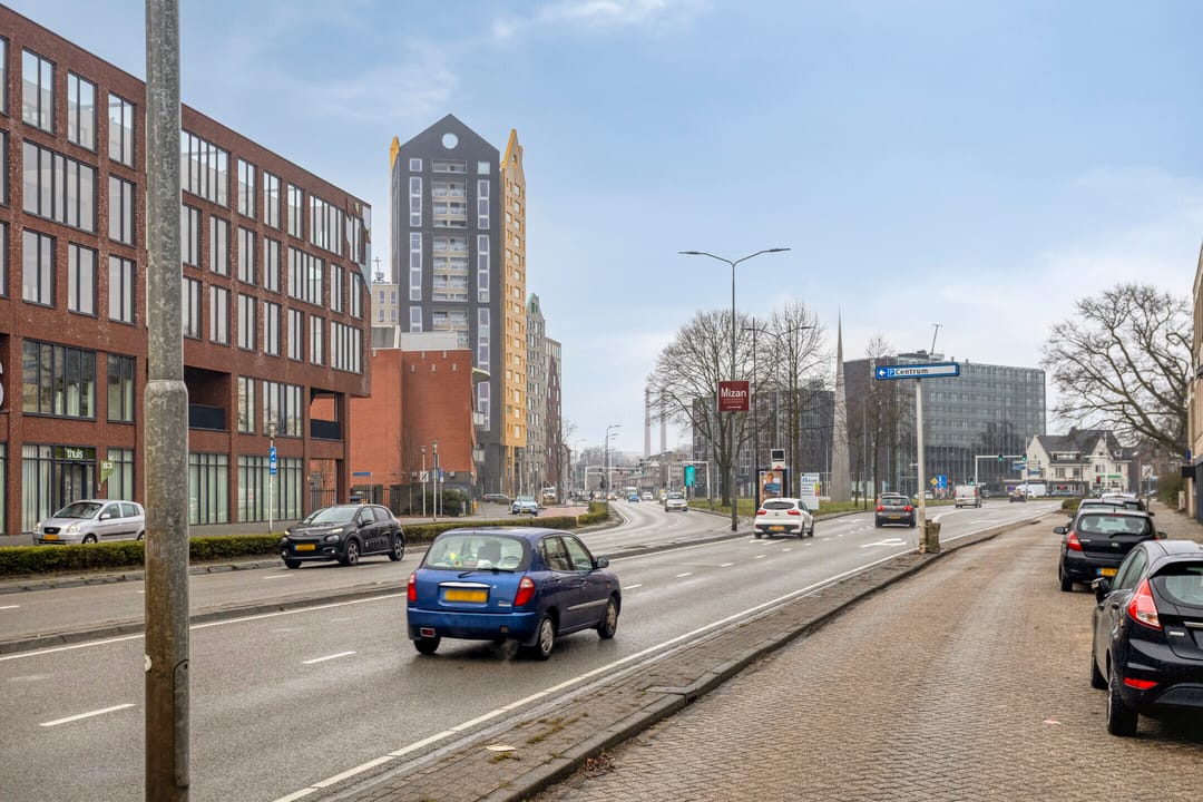 Photo 22 of Kronehoefstraat 44