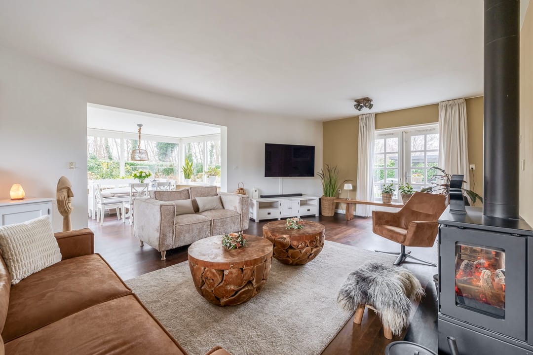 Photo 2 of Lange Zuiderweg 3