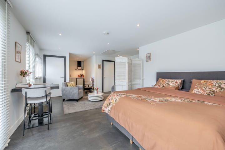 Vrijstaande woning te koop: Lange Zuiderweg 3, Voorthuizen