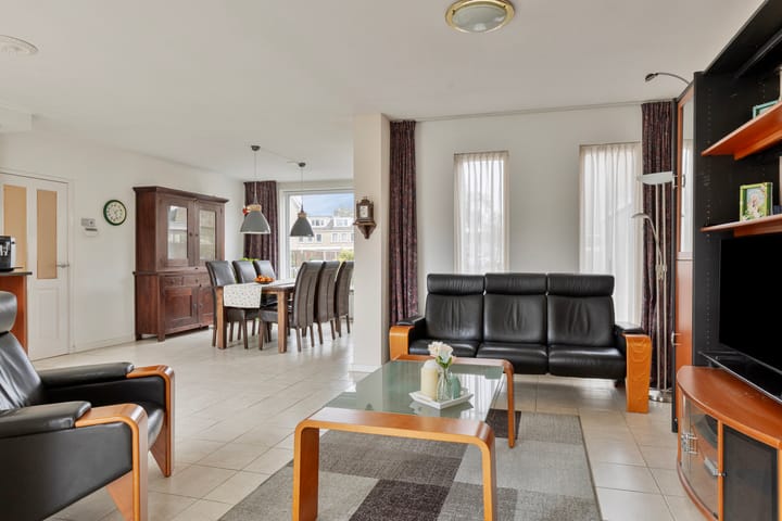 Photo 2 of Elzenlaan 59