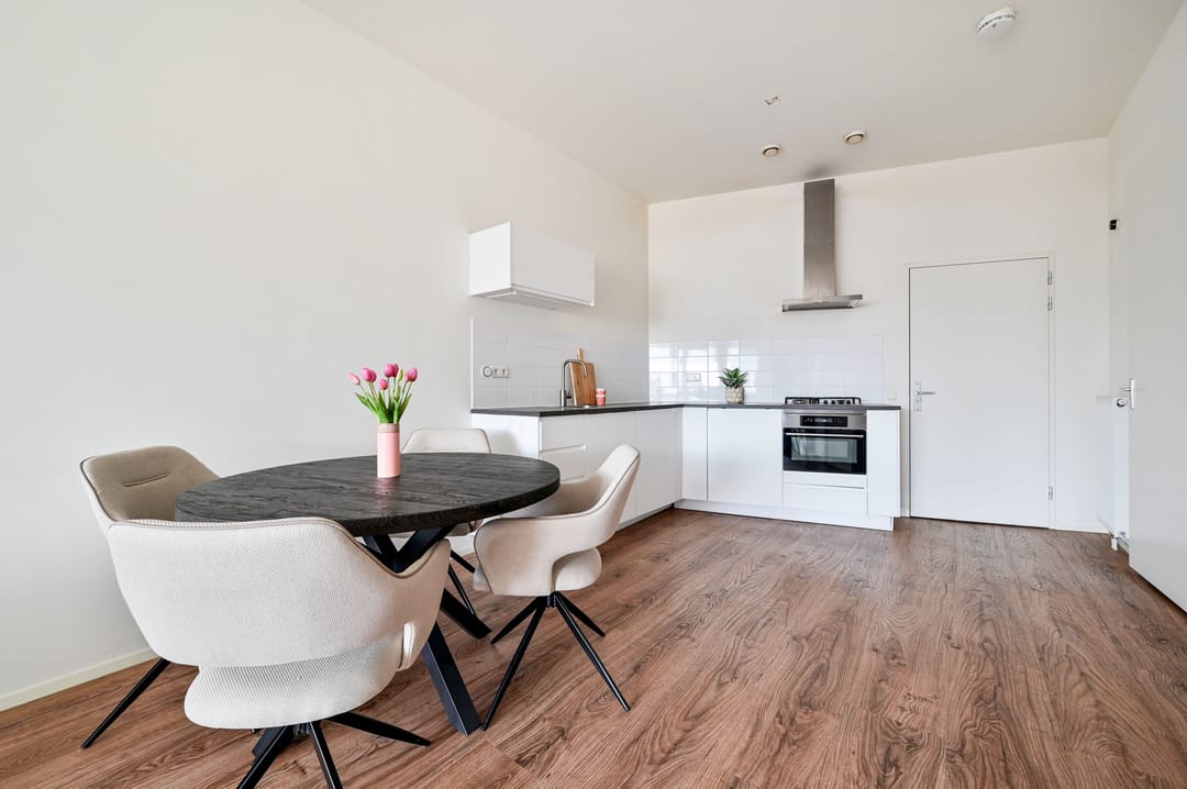 Foto 7 van Nobelstraat 19-A19