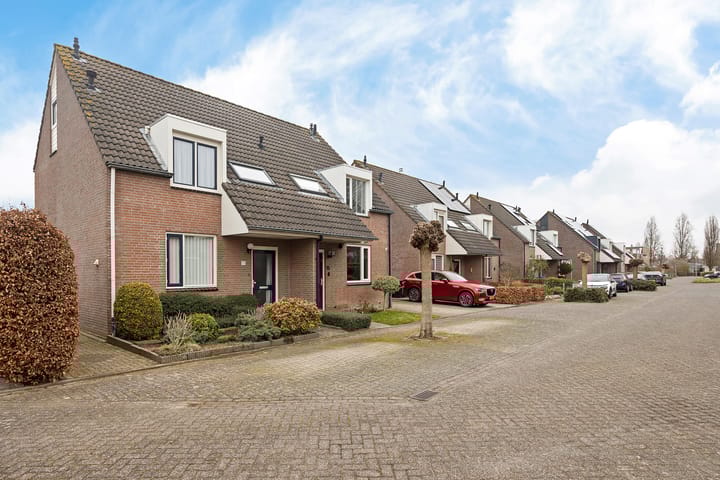 Foto 3 van Komijn 15