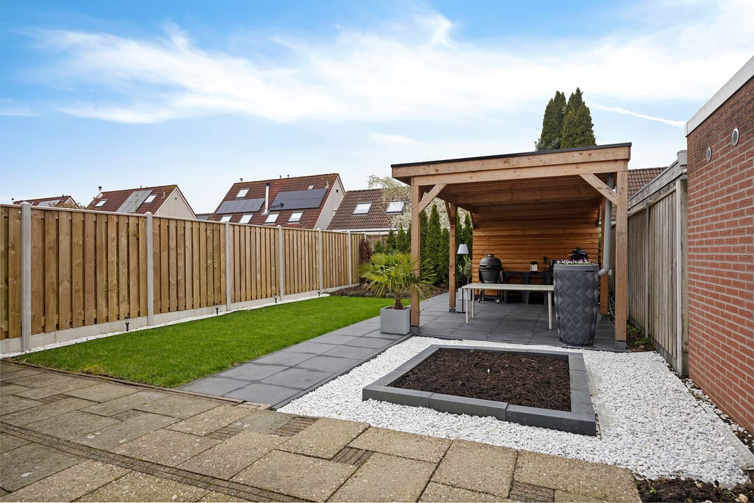 Foto 32 van Komijn 15