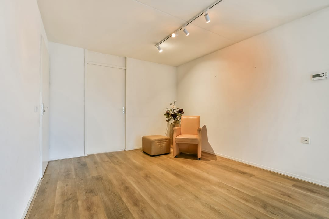 Photo 8 of Sloterweg 81-12