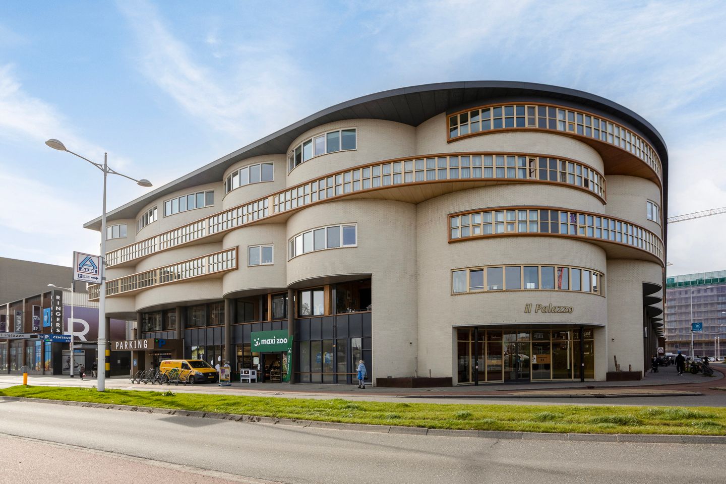 Foto 44 van Oosterweezenstraat 313