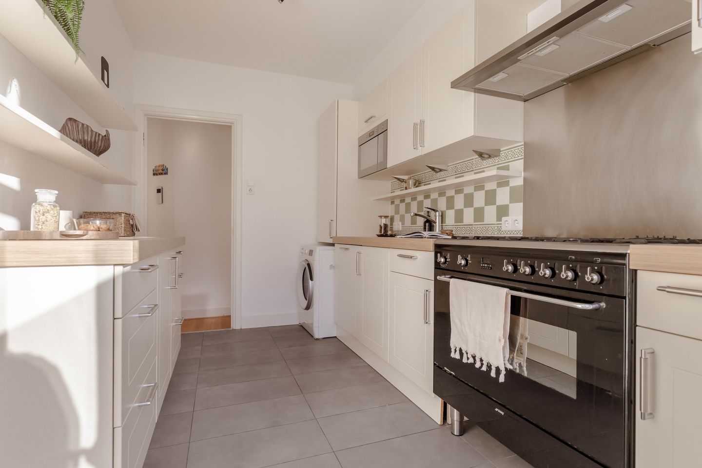 Foto 19 van Leiduinstraat 20-2