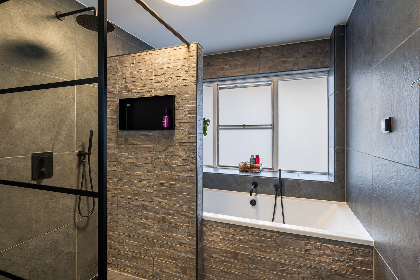 Photo 19 of Louis Raemaekersstraat 21