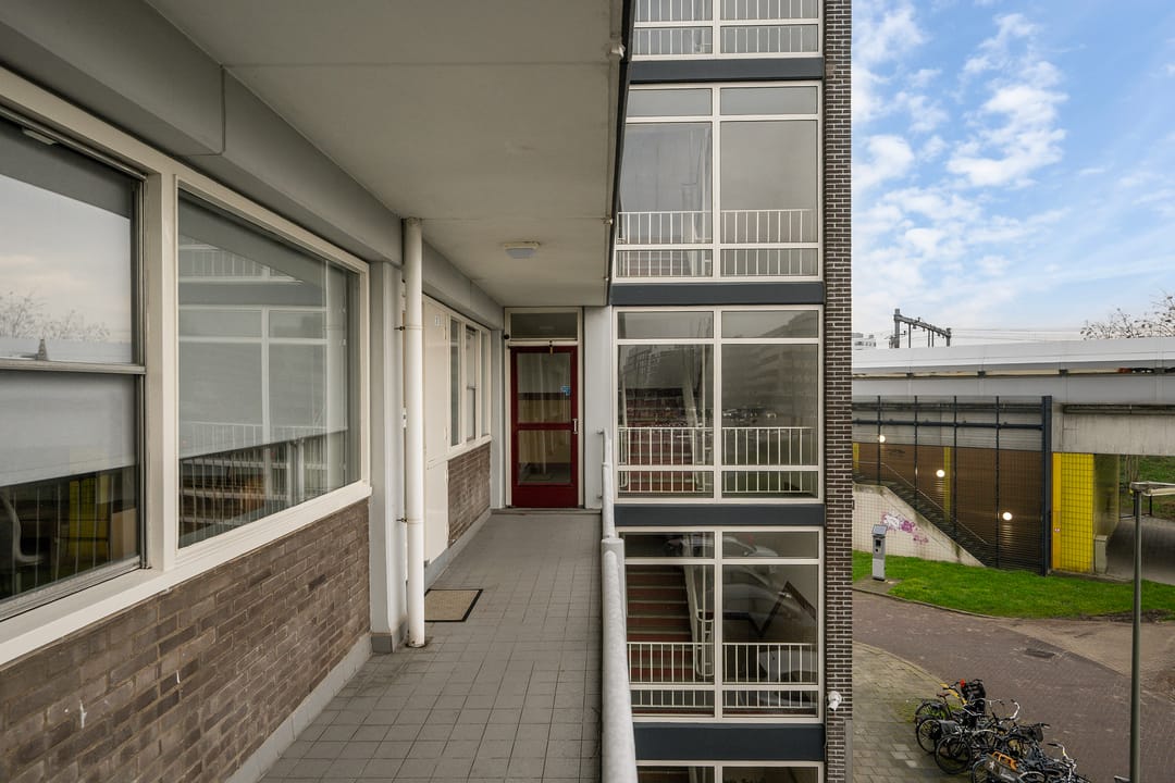 Photo 26 of Louis Raemaekersstraat 21