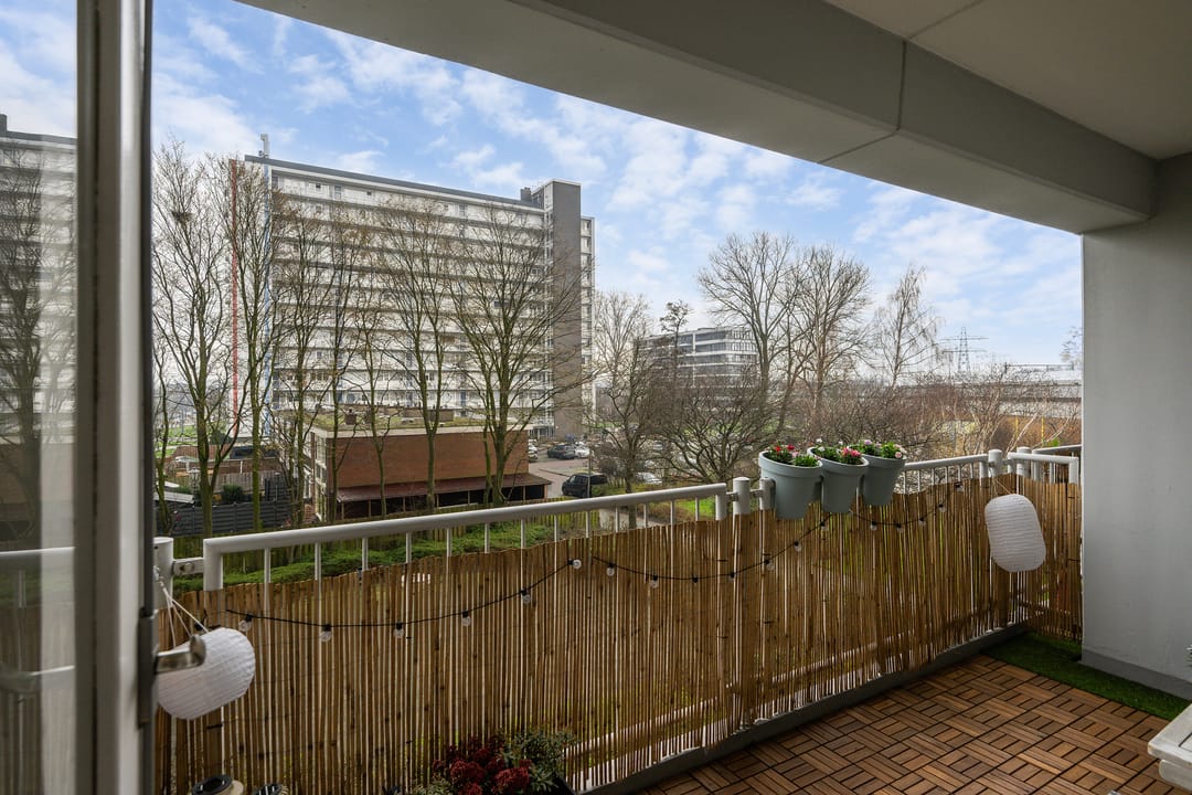 Photo 8 of Louis Raemaekersstraat 21