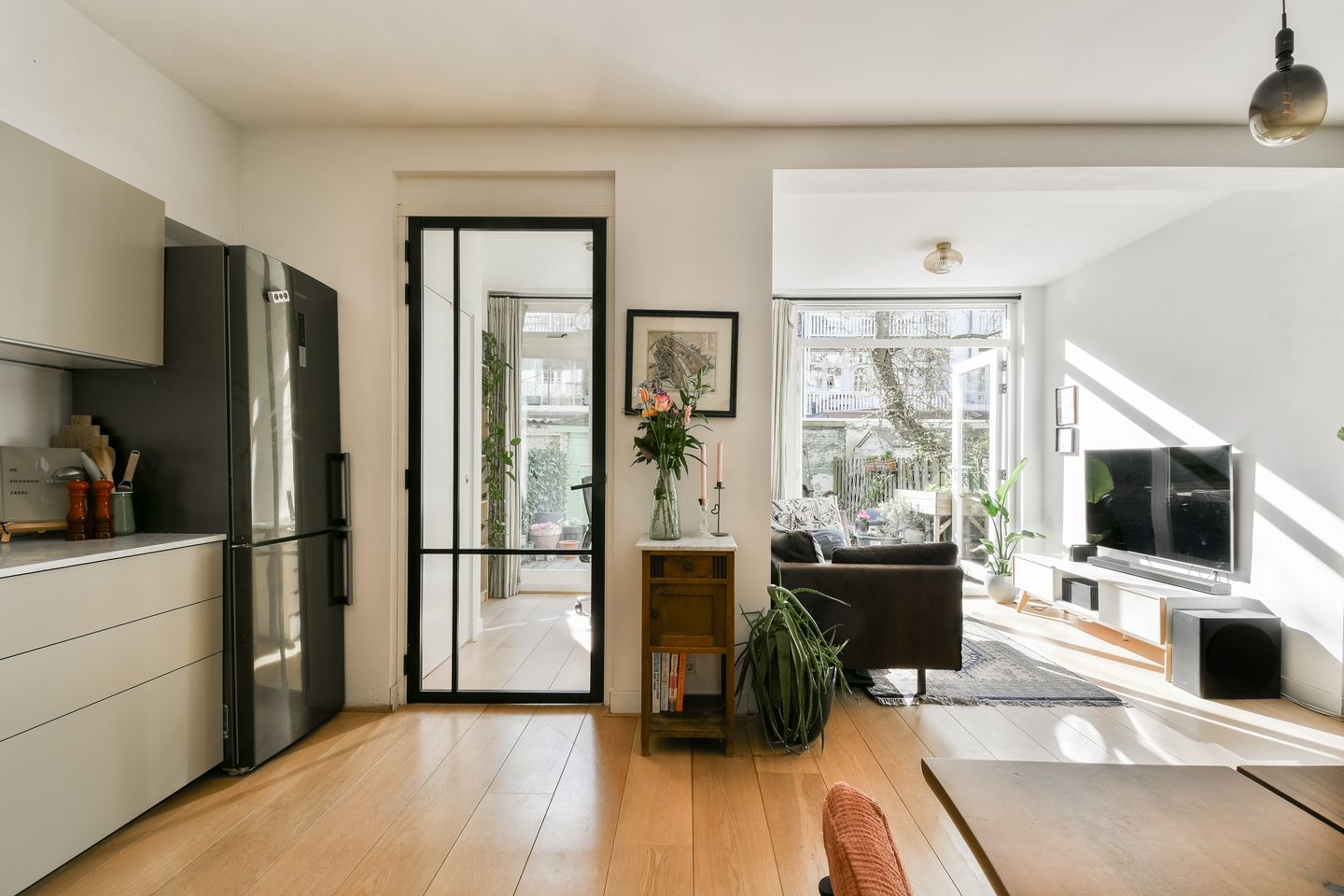 Foto 5 van Van Spilbergenstraat 75-H