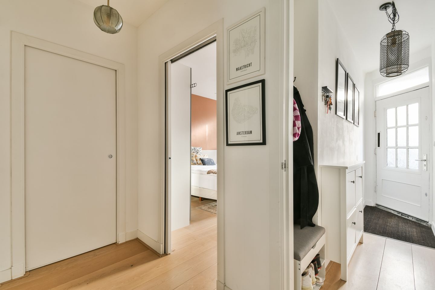 Foto 10 van Van Spilbergenstraat 75-H