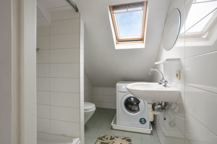 Photo 5 of Kronehoefstraat 44-A