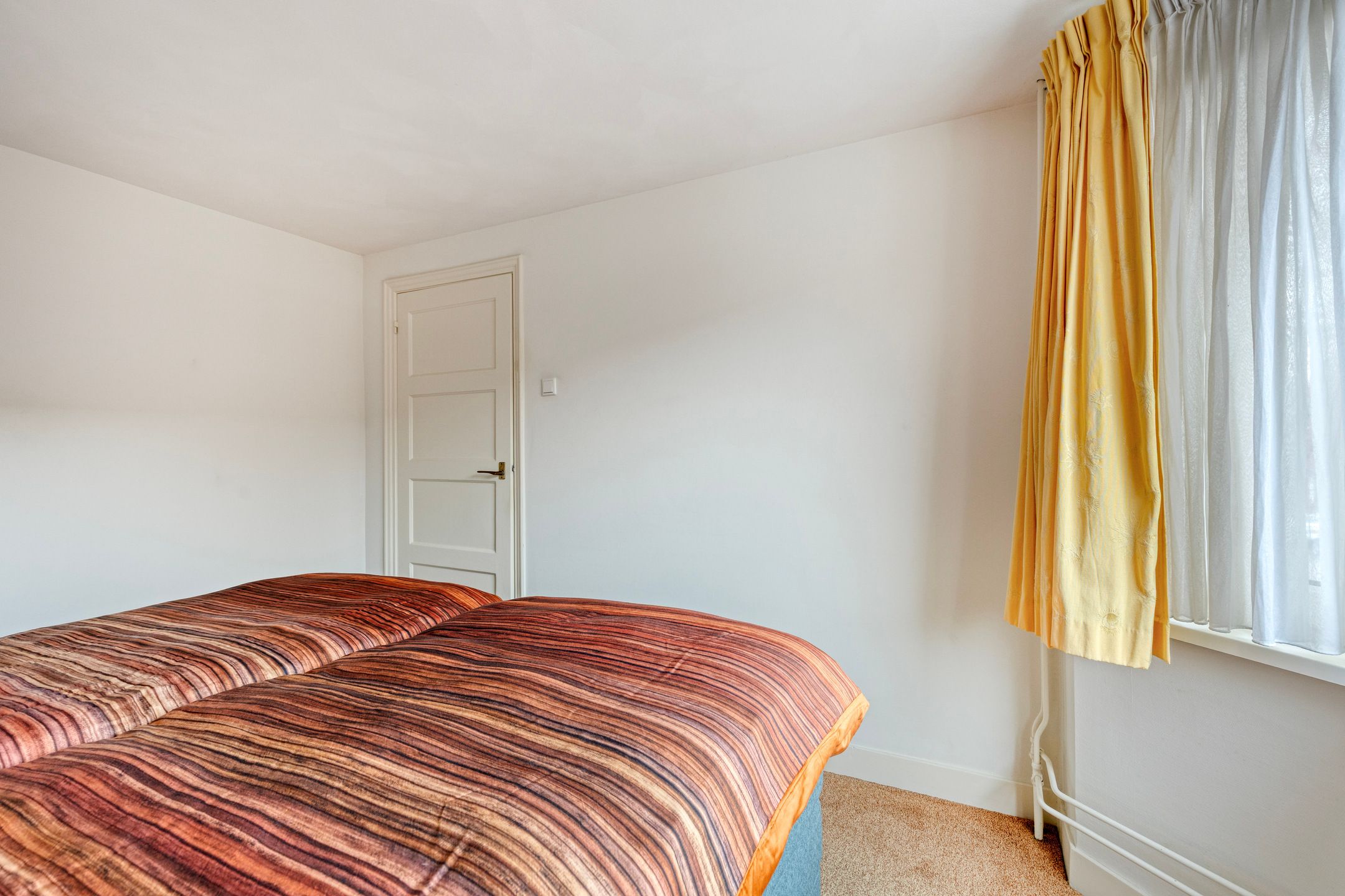 Move-in Ready 1930s Home with South-Facing Garden Near Piushaven — 16