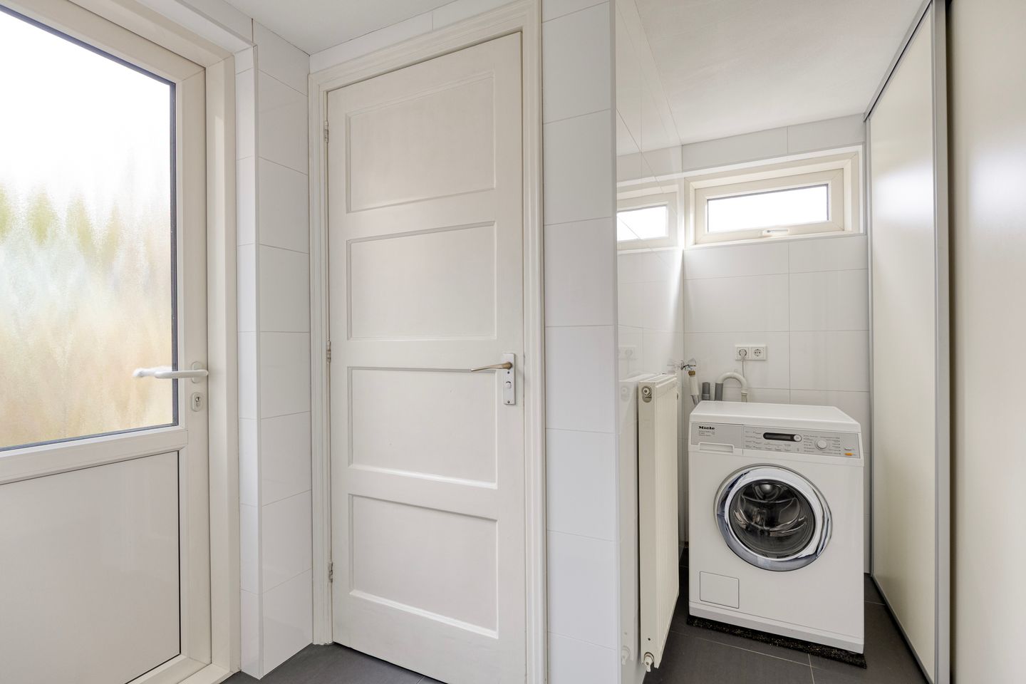 Move-in Ready 1930s Home with South-Facing Garden Near Piushaven — 12